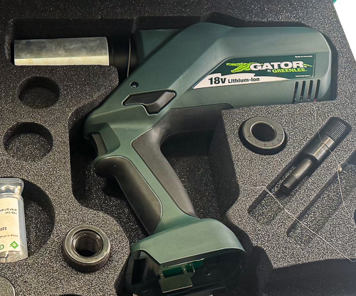 Greenlee Gator Hydraulic Hole Punching Knockout Tool